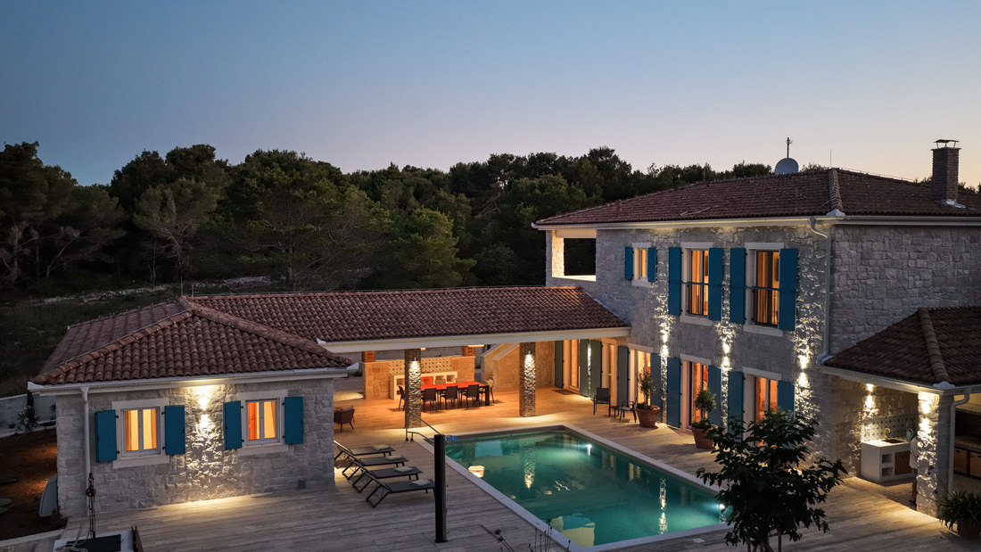 rk-projekt-jul2026-villa-cavalleria-rusticana-home